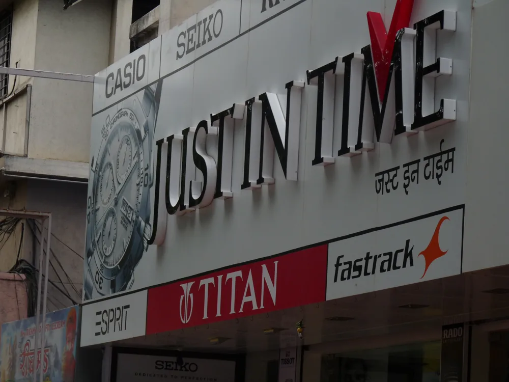 Just In Time shop letters in Pune, a finished modern fascia that is looked after.